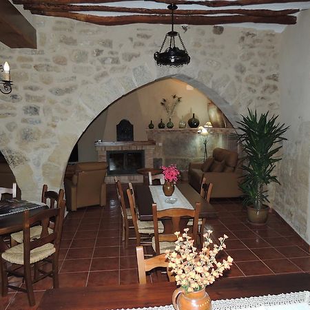 Las Bodegas Del Gilo Valdealgorfa Extérieur photo