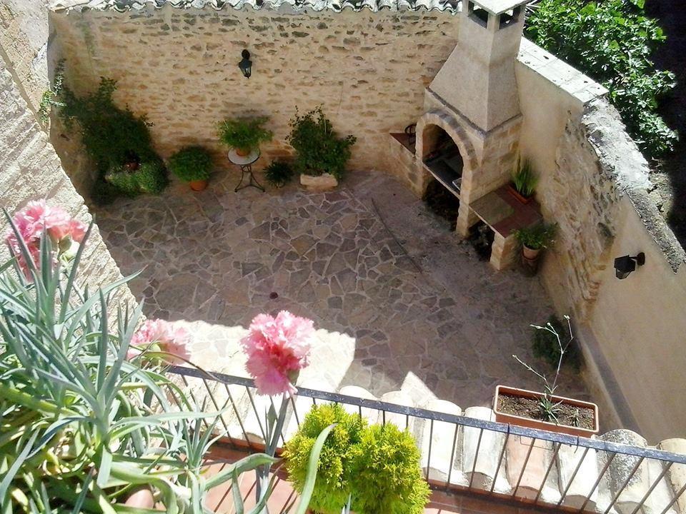 Las Bodegas Del Gilo Valdealgorfa Chambre photo